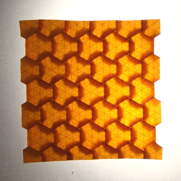 Tiled Hexagons, de dos par transparence